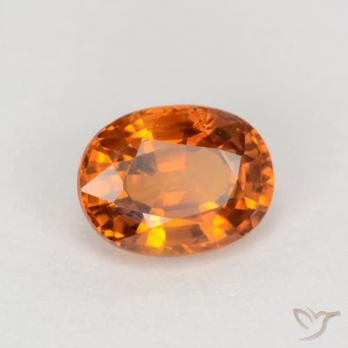 Safira Laranja médio-escuro Natural 0.72ct, oval, VVS-VS