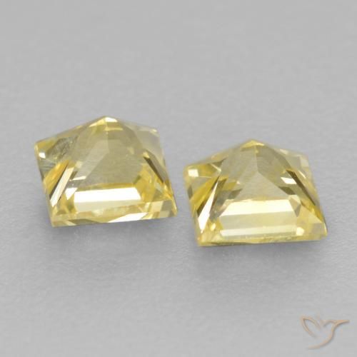 Pedras preciosas de Safira Amarelo claro médio natural de 0.46 ct, Quadrado, VVS-VS