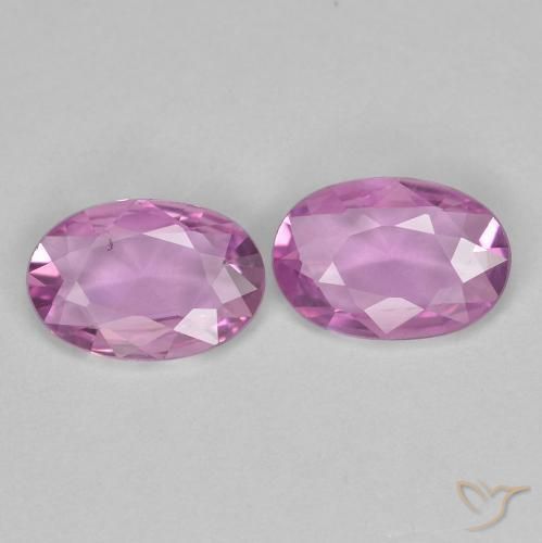 Pedras preciosas de Safira Luz roxa natural de 0.70 ct, oval, VVS-VS