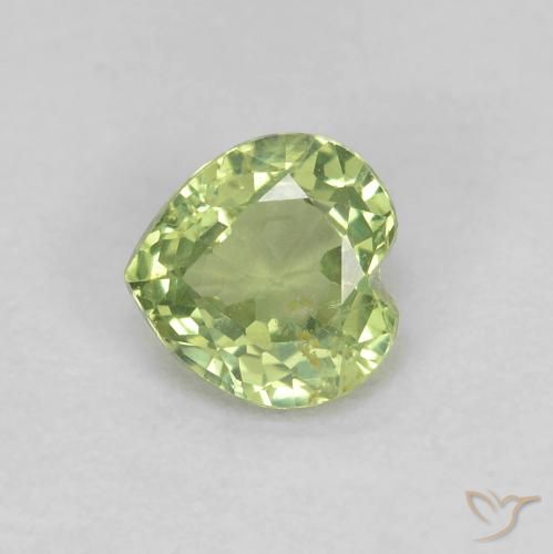 0.45ct Natural Verde oliva Safira, Coração, VS-SI