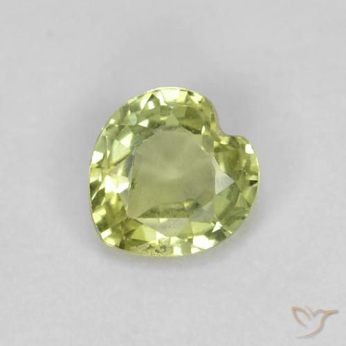 0.39ct Natural Verde Limão Pálido Safira, Coração, VS