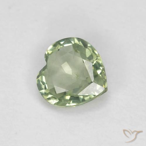 Safira Verde Sábio Claro Natural 0.40ct, Formato de coração, VS