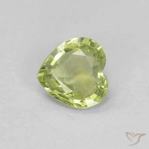 Safira Amarelo Esverdeado Claro Natural 0.37ct, Coração, VVS