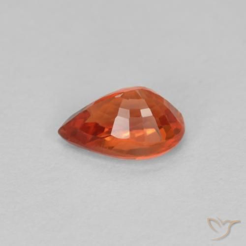 Safira Vermelho Âmbar Profundo Natural 0.54ct, Formato de pêra, VVS-VS