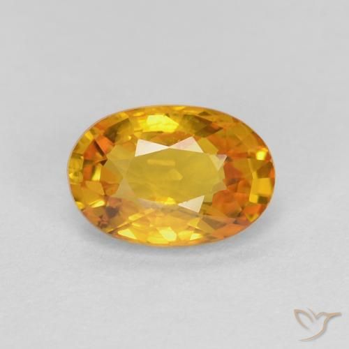 0.70ct Natural Laranja-dourado médio Safira, oval, VS