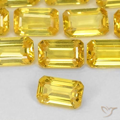 0.41ct Natural Amarelo Safira, Corte Esmeralda, VS