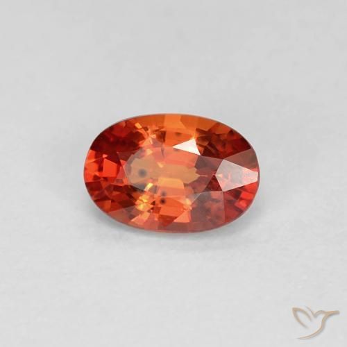 0.55ct Natural Fogo vermelho Safira, oval, VVS