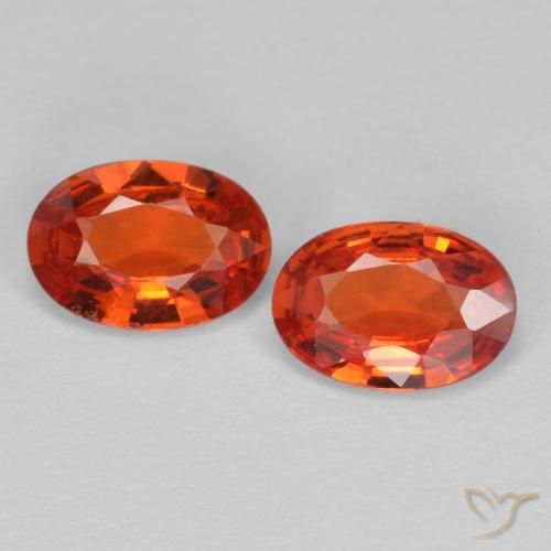 0.91ctw Natural Fogo vermelho Safira, oval, VVS