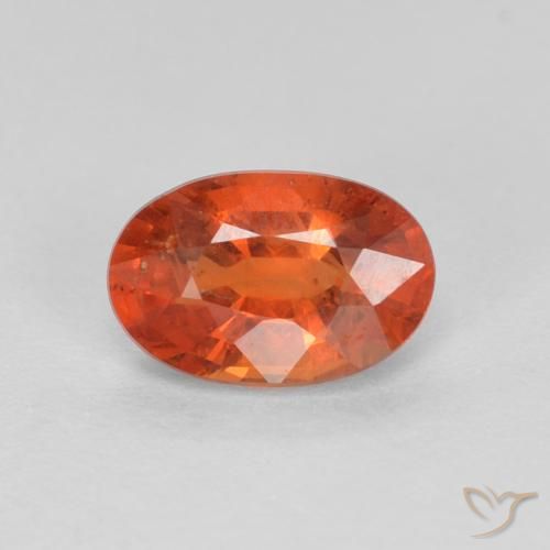 0.66ct Natural vermelho intenso Safira, oval, VS