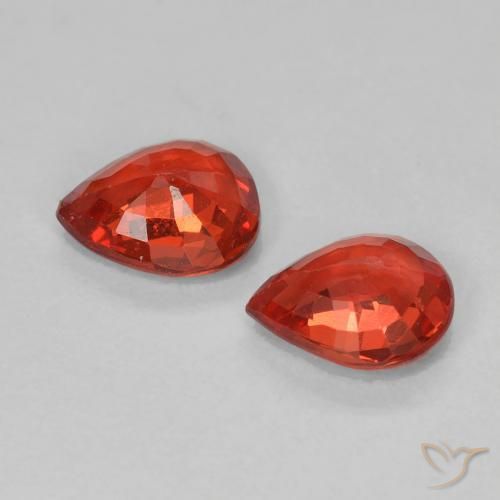 Pedras preciosas de Safira vermelho médio natural de 0.86 ct, Formato de pêra, VVS-VS