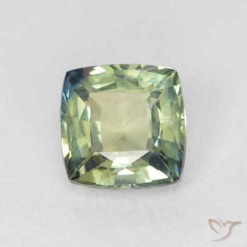 0.47ct Natural Luz verde Safira, Almofada, VVS