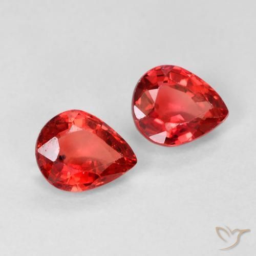 Pedras preciosas de Safira vermelho médio natural de 0.95 ct, Formato de pêra, VVS-VS