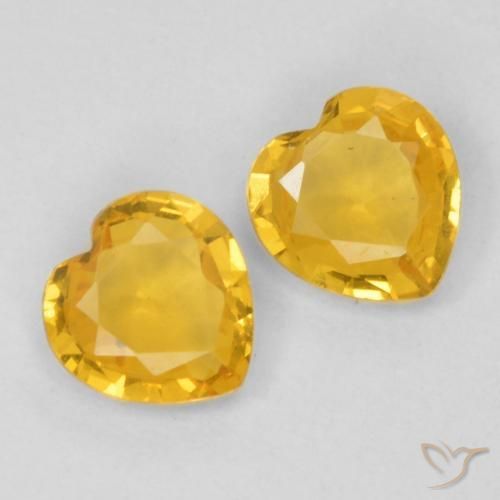 0.69ctw Natural Dourado médio Safira, Coração, VVS-VS