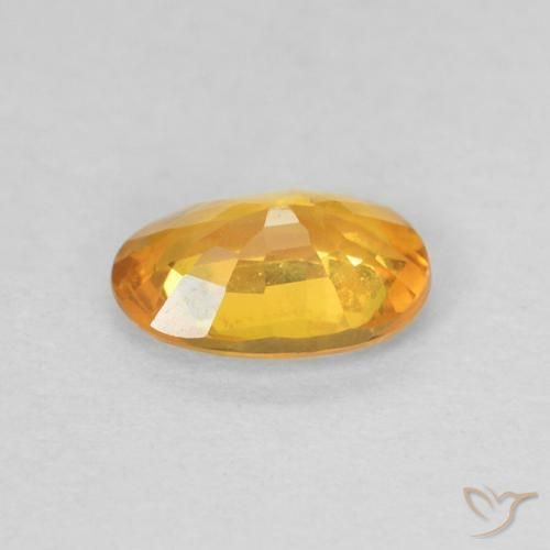 Safira Dourado-Laranja Natural 0.56ct, oval, VS