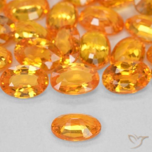 Safira Laranja brilhante Natural 0.60ct, oval, VVS-VS