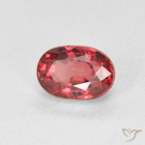 Safira Vermelho escuro Natural 1.00ct, oval, VS