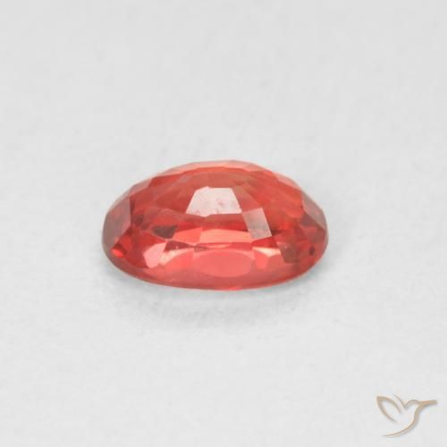 Safira Vermelho Carmesim Brilhante Natural 0.59ct, oval, VVS-VS