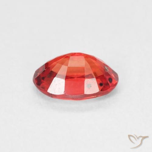 Safira vermelho intenso Natural 0.65ct, oval, VS