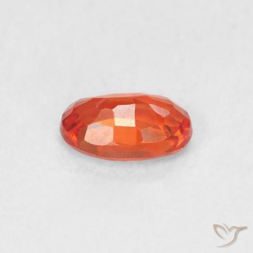 Safira vermelho médio Natural 0.64ct, oval, VVS-VS