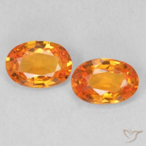 1.04ctw Natural Laranja brilhante Safira, oval, VVS