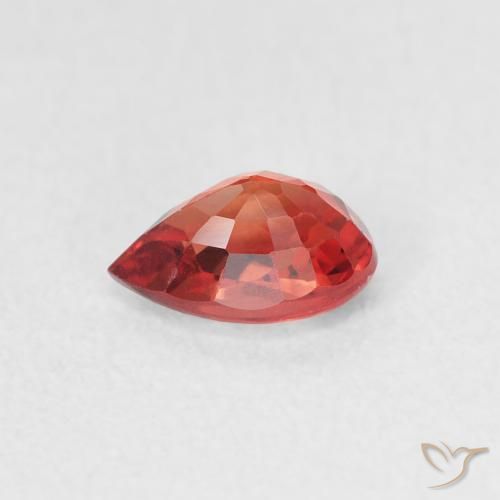 Safira vermelho médio Natural 0.64ct, Formato de pêra, VVS-VS