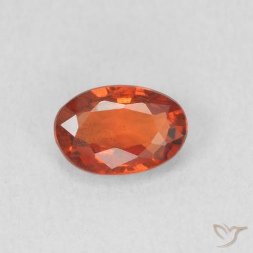 0.63ct Natural vermelho médio Safira, oval, VS
