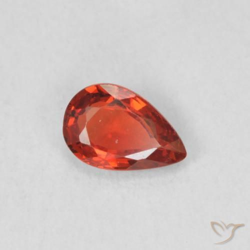Safira vermelho intenso Natural 0.42ct, Formato de pêra, VS
