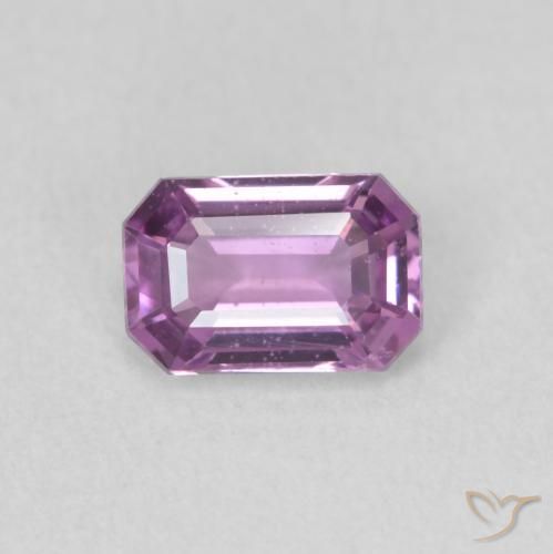 0.69ct Natural roxo médio Safira, Corte Esmeralda, VVS-VS