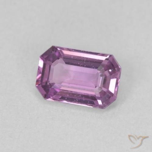 Safira roxo médio Natural 0.69ct, Corte Octógono / Esmeralda, VVS-VS