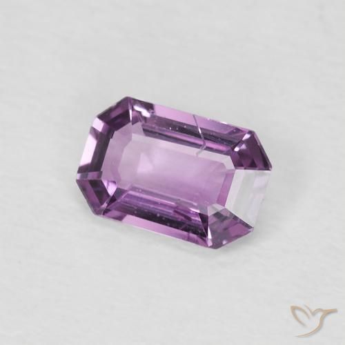 Safira Medium Dark-Purple Natural 0.60ct, Corte Octógono / Esmeralda, VS-SI