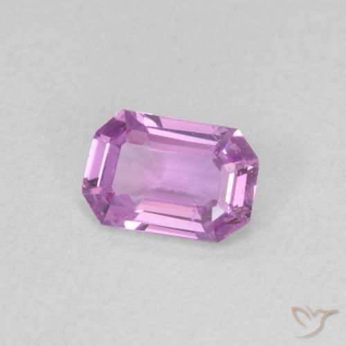 Safira roxo médio Natural 0.60ct, Corte Octógono / Esmeralda, VVS-VS