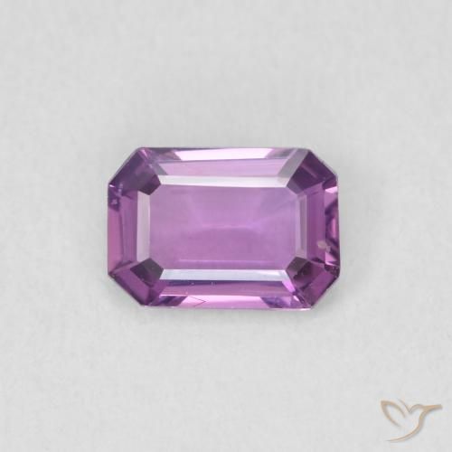 0.62ct Natural roxo médio Safira, Corte Esmeralda, VVS