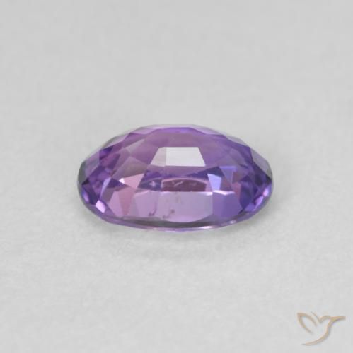 Safira Medium Dark-Purple Natural 0.65ct, oval, VVS-VS