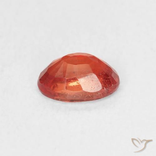 Safira vermelho médio Natural 0.64ct, oval, VS
