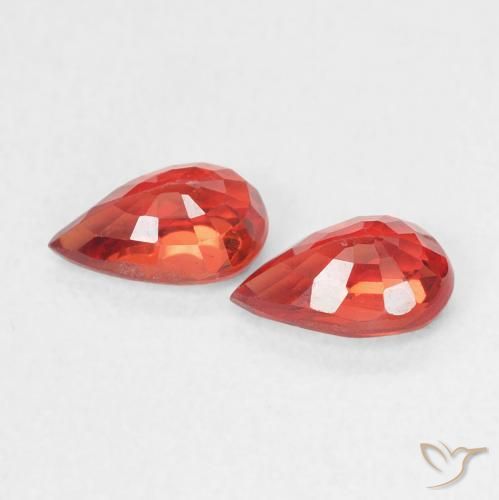 Pedras preciosas de Safira Fogo vermelho natural de 1.06 ct, Formato de pêra, VVS-VS