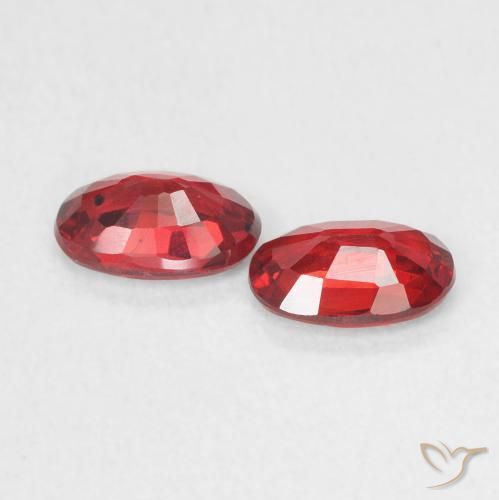 Pedras preciosas de Safira vermelho médio natural de 1.06 ct, oval, VVS-VS