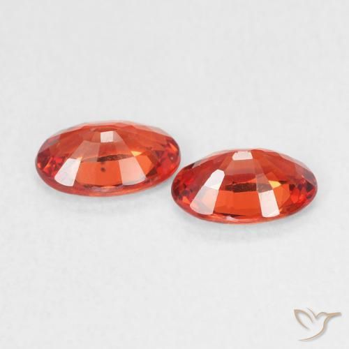 Pedras preciosas de Safira Vermelho Carmesim Brilhante natural de 0.98 ct, oval, VVS-VS