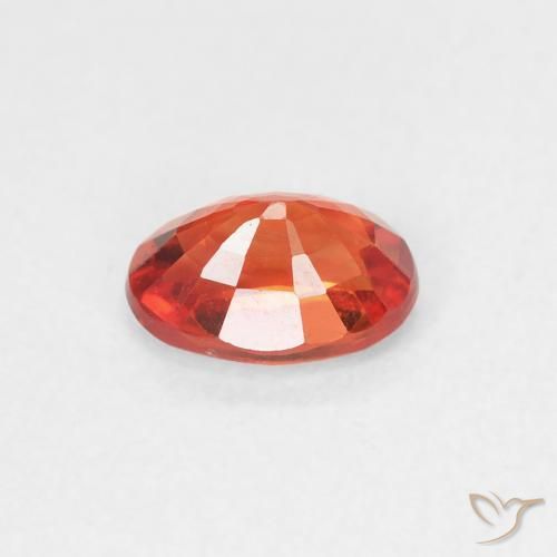 Safira vermelho médio Natural 0.63ct, oval, VVS