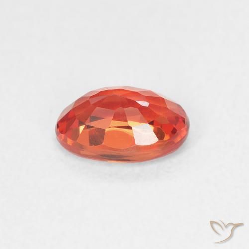Safira vermelho intenso Natural 0.67ct, oval, VVS