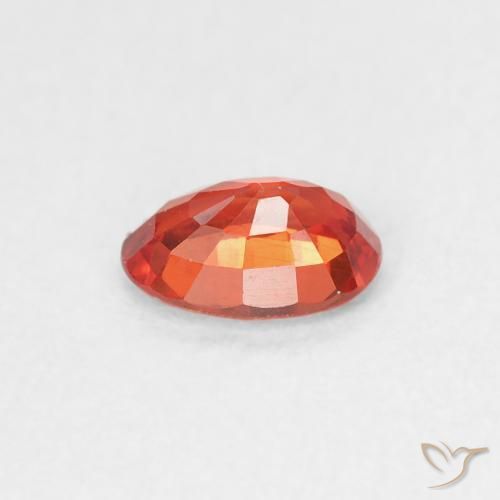 Safira vermelho médio Natural 0.56ct, oval, VVS