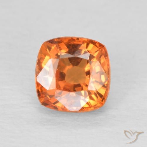 0.66ct Natural Laranja brilhante Safira, Almofada, VVS