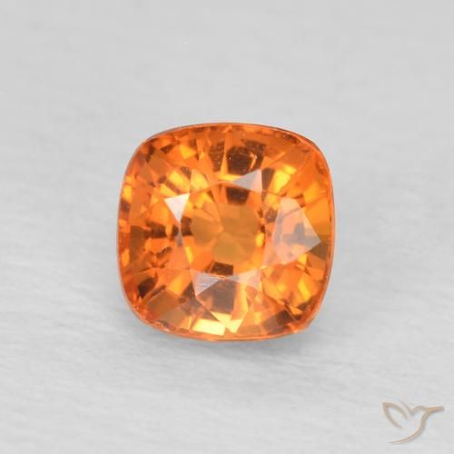 0.61ct Natural Laranja brilhante Safira, Almofada, VVS