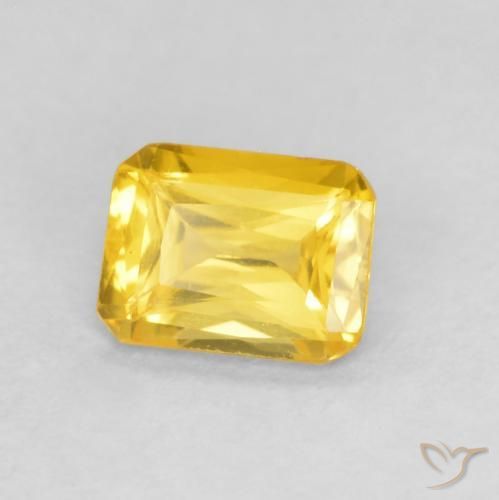 Safira Dourado médio Natural 0.50ct, Corte Octógono / Esmeralda, VVS-VS