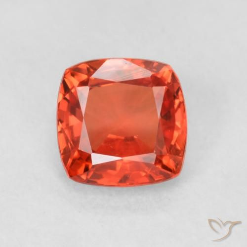 0.62ct Natural vermelho médio Safira, Almofada, VVS-VS