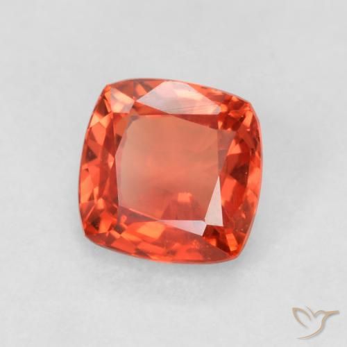 Safira vermelho médio Natural 0.62ct, Almofada, VVS-VS