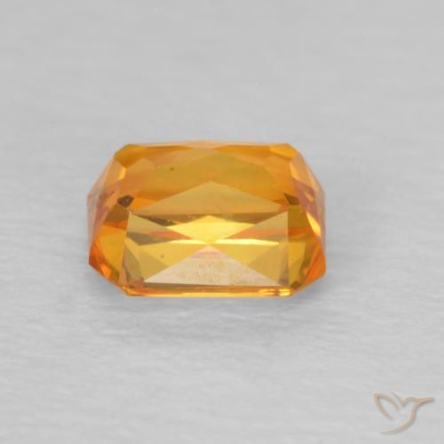 Safira Laranja Médio Natural 0.68ct, Corte Octógono / Esmeralda, VS
