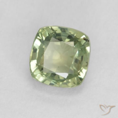 Safira Verde Sábio Muito Claro Natural 0.68ct, Almofada, VVS-VS