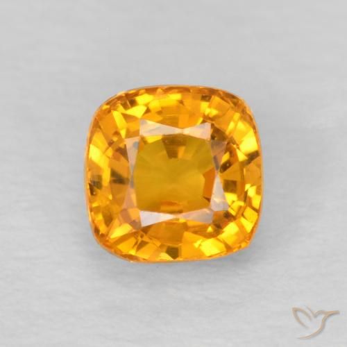 0.68ct Natural Laranja-Ouro Safira, Almofada, VVS