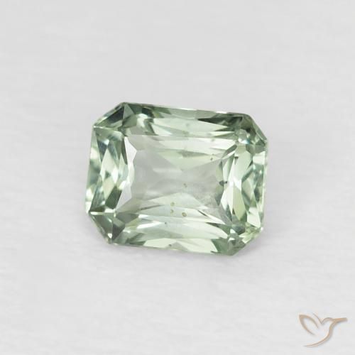 Safira Verde floresta Natural 0.53ct, Corte Octógono / Esmeralda, VVS