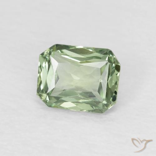 Safira Medium Light Green Natural 0.56ct, Corte Octógono / Esmeralda, VVS